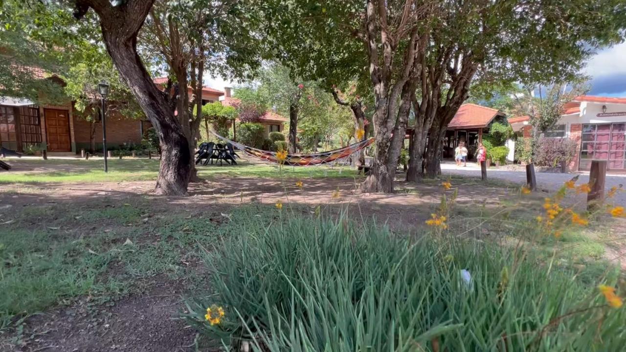 Cabañas Agua que Brilla Mina Clavero Exterior foto
